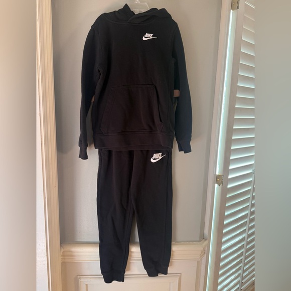Kids Nike Black Fleece Hoodie Sweatshirt + Joggers Set | Size Small Swoosh - Picture 6 of 6